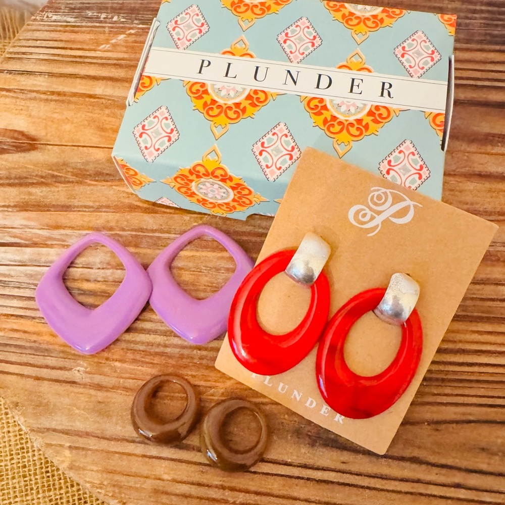 Plunder Designs Retired Dalton Earring Set New